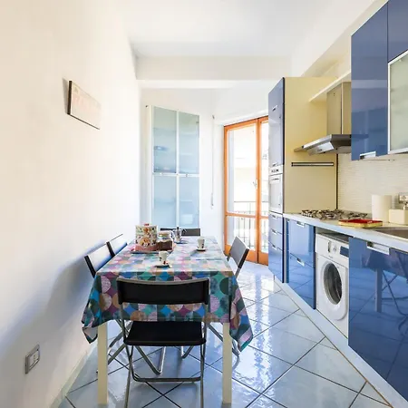 Cahouse Accogliete Sul Golfo * נאפולי