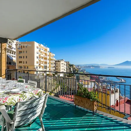 Cahouse Accogliete Sul Golfo * נאפולי